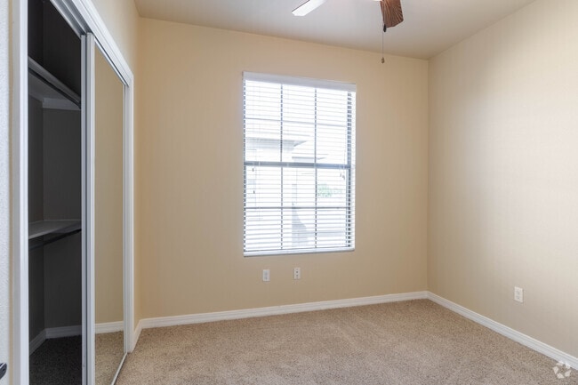 4BR, 2.5BA - 1655SF