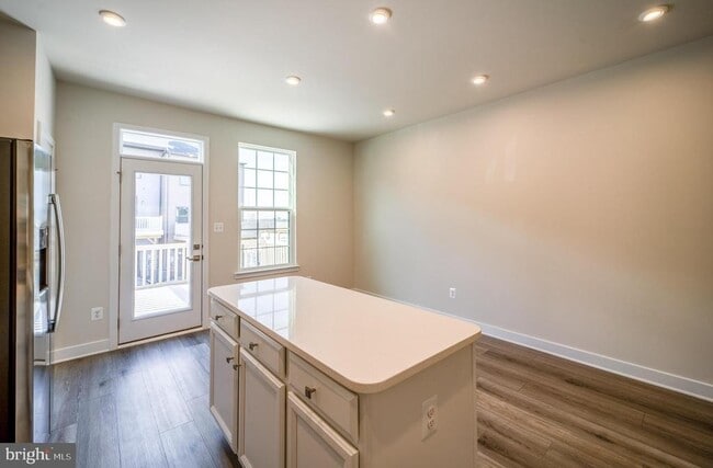 Photo - 14062 Sunrise Valley Dr