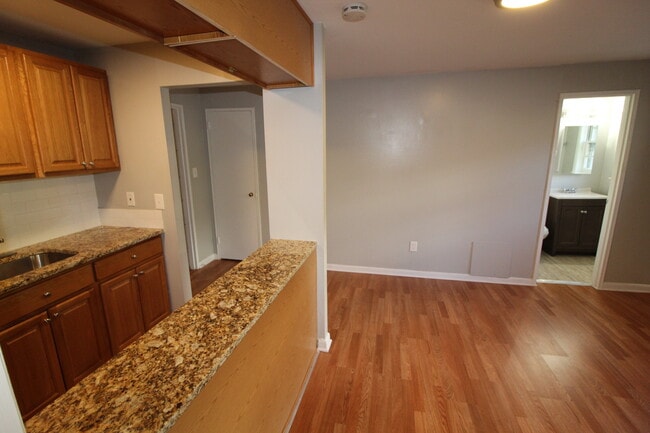 Photo - 15 Fairfax Ave Unit B-2