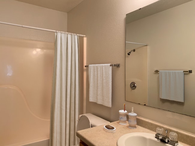 Photo - 1121 14th Ave E Unit 2