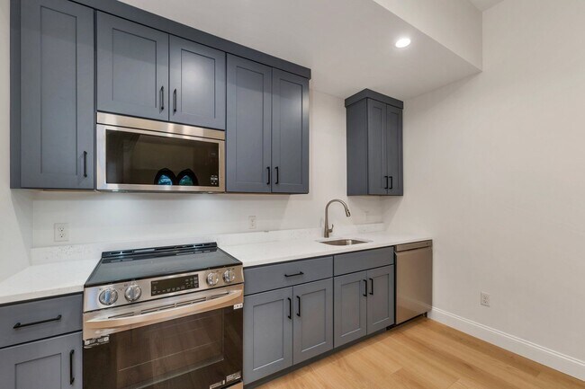 Photo - 177 N Main St Unit 103