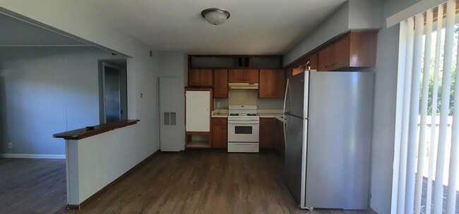 Photo - 36 Liberty Blvd