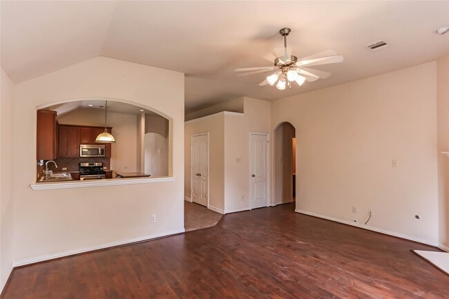 Photo - 1327 Maple Ace Dr