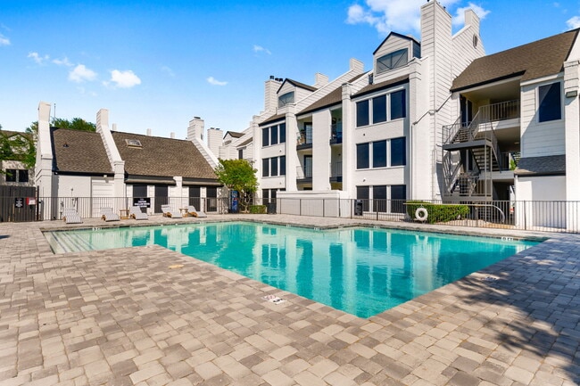 Rayside Residences