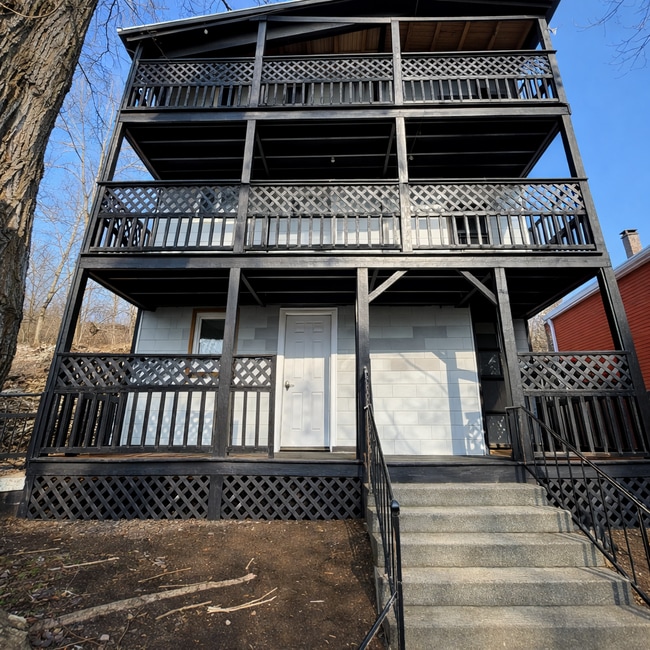 Photo - 490 Boswell Ave Unit 2