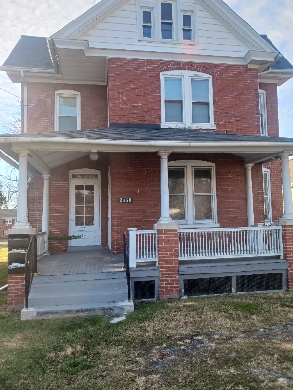 Building Photo - 2558 Lititz Pike