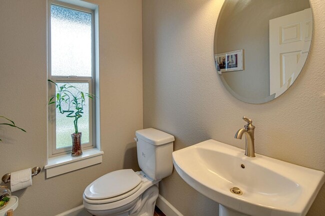 Photo - Spectacular home on Bend's Eastside