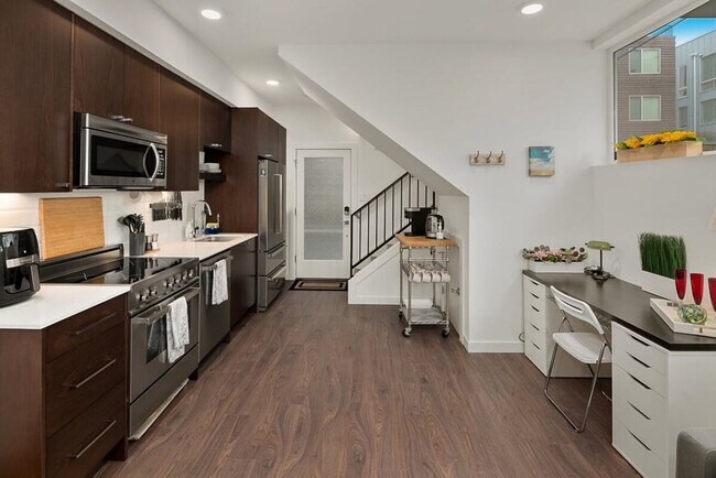 Photo - 1112 13th Ave Unit SI ID1036010P