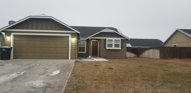 3 Bed 2 Bath one story home located in Cro... - 3 Bed 2 Bath one story home located in Cro...