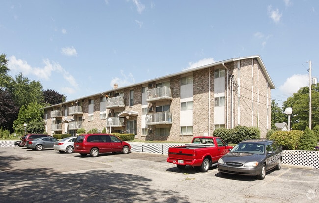Building Photo - Harvest House Apartments