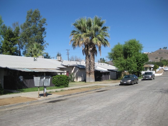 Photo - Rancho Laguna Apartments