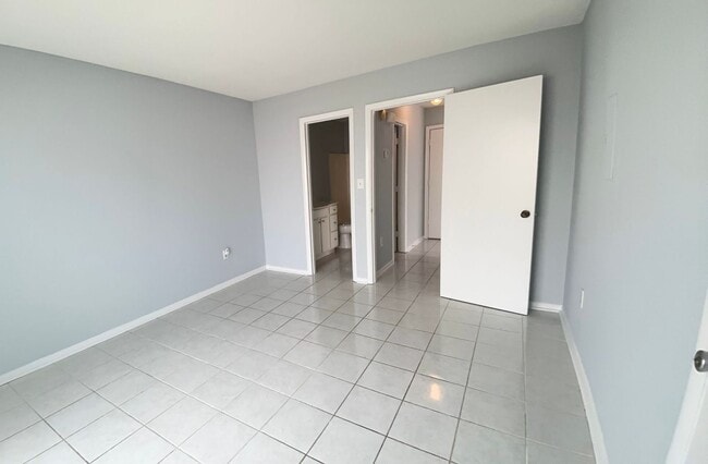 Photo - Very cute 2 bedroom/2 bath unfurnished condo