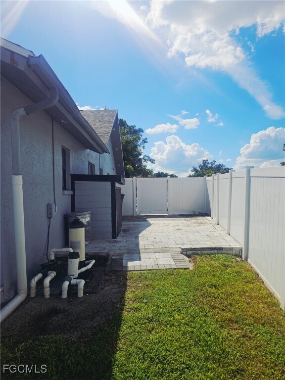 Building Photo - 6737 Plantation Pines Blvd