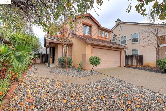 Photo - 220 Whispering Oaks Ct