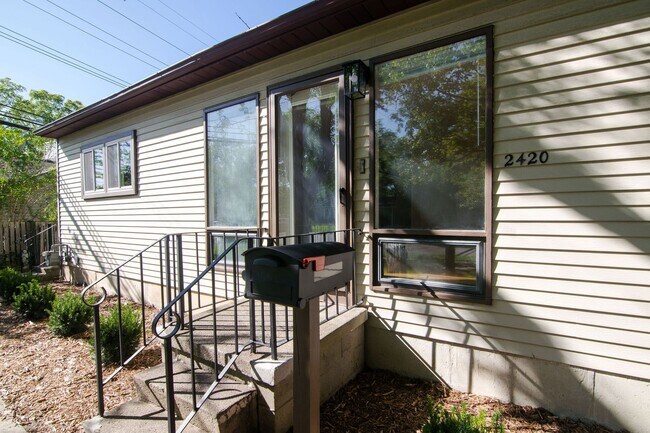 Photo - 2420 N Circle Dr