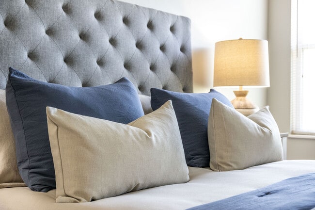 Photo - 7225 Bromfield Dr