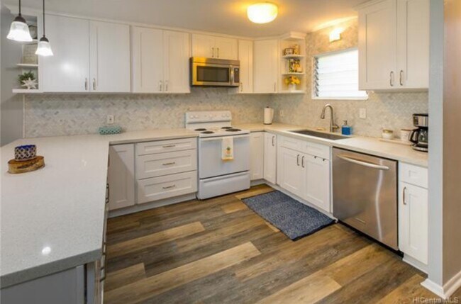 Photo - 981074-1074 Komo Mai Dr