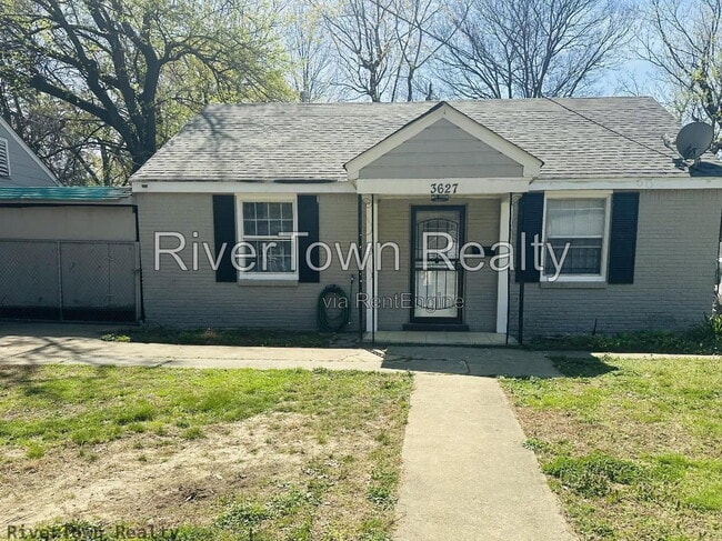 Building Photo - 3627 N Lloyd Cir