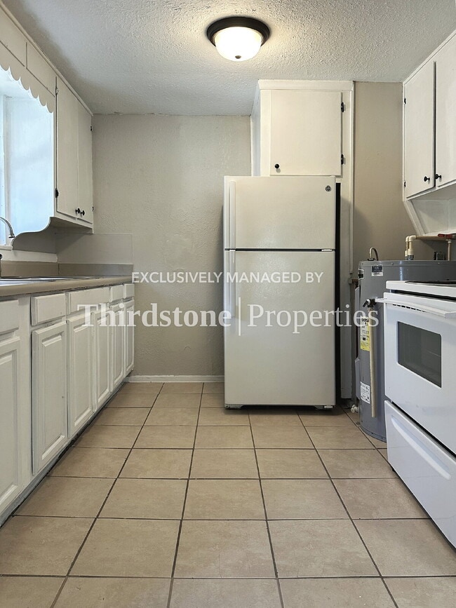 Photo - 92 W 55th St Unit B