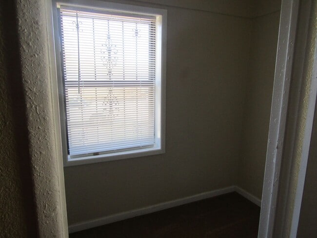 Photo - 3 bedroom 2 bath home