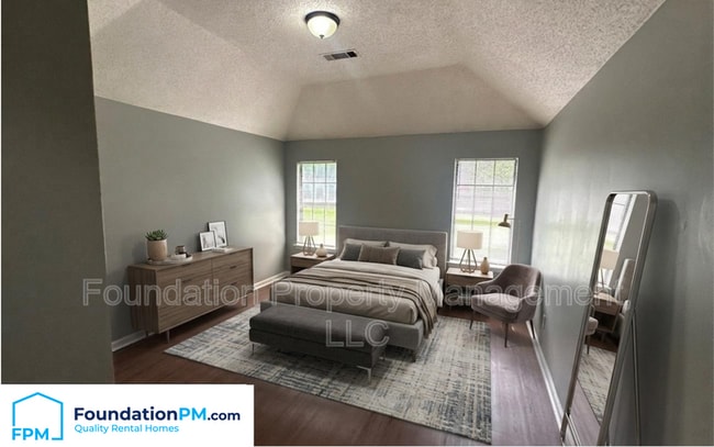 Photo - 2632 Harvard Ave