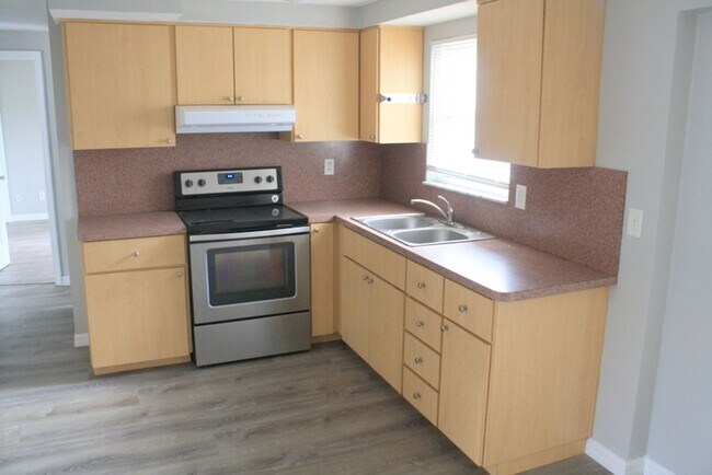 Photo - Cute 3 bedroom 1 bath