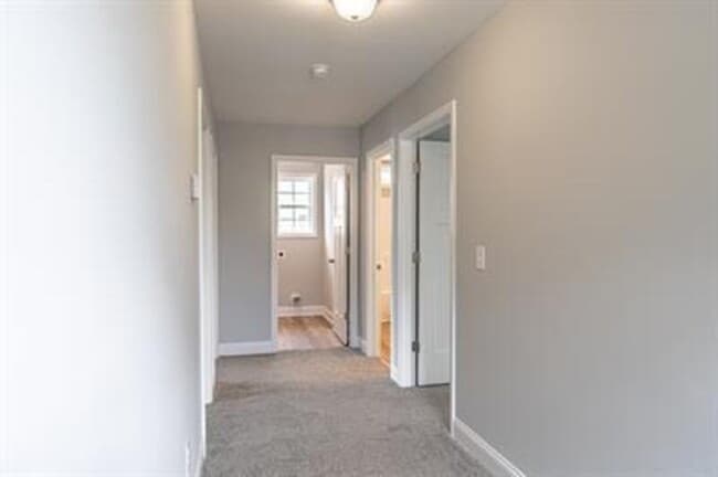 Photo - 1060 W New York Ave