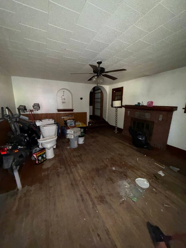 Photo - 1665 N Union St