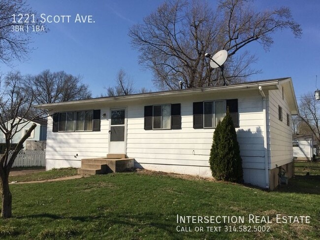 Building Photo - 1221 Scott Ave Rental