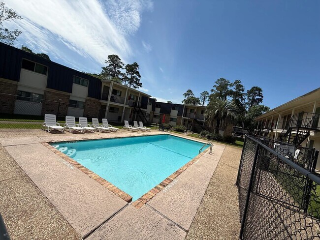 Photo - 3755 Delaware St