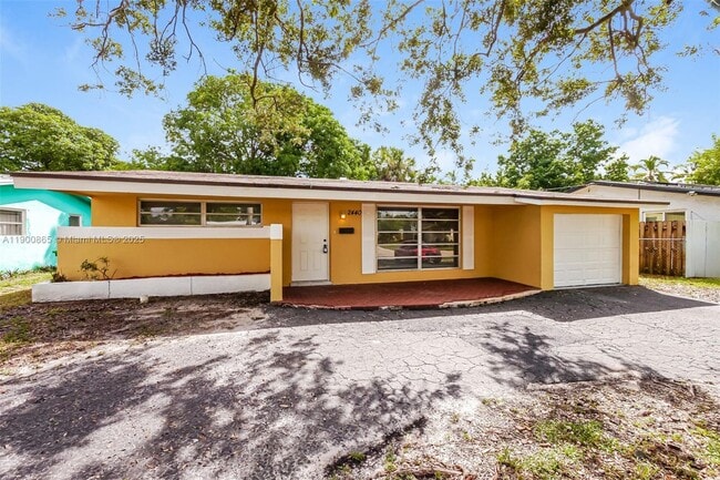 Photo - 2440 NW 68th Ave
