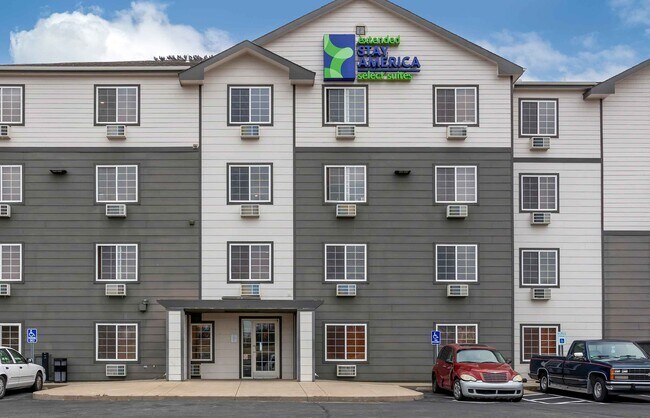 Furnished Studio-Wichita - North