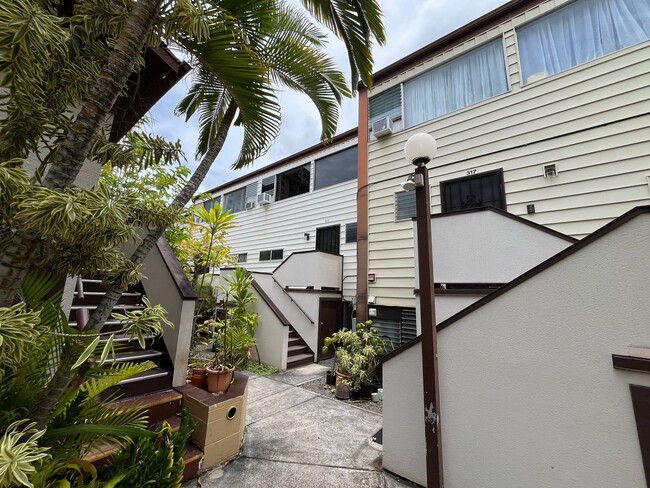 775x - Bougainville - 775x - Bougainville Townhome