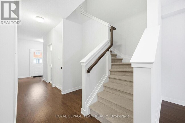 Photo - 739 Tincture Pl