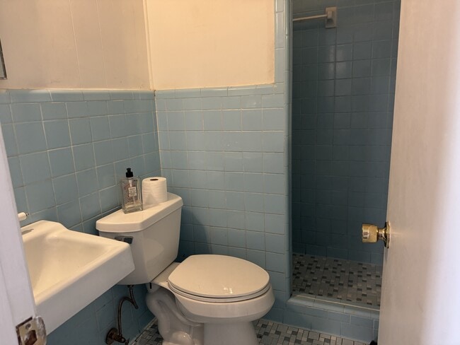 Photo - 1000 Fairlane Dr