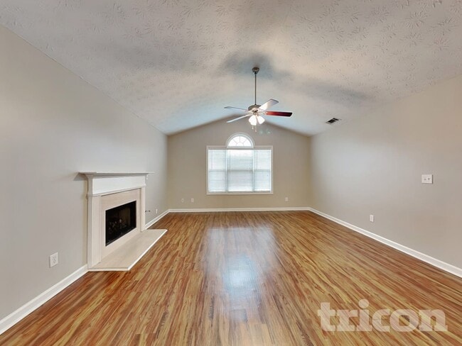 254 Summit View Dr