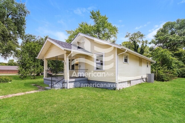 Photo - 948 Westwood Ave