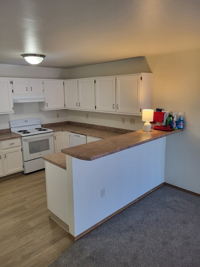 Photo - Foxwood Crossing