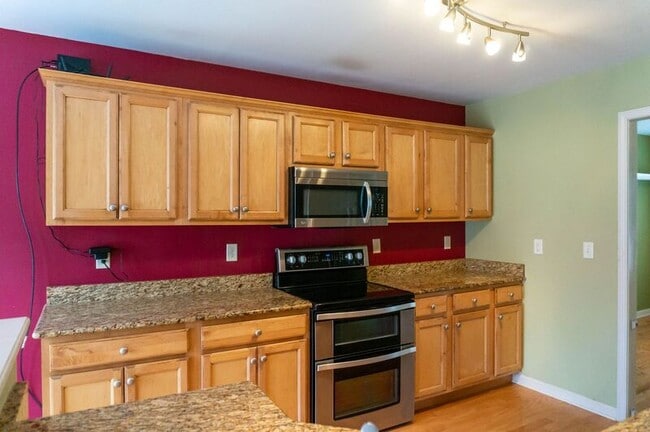 Photo - 40 Wayward Path