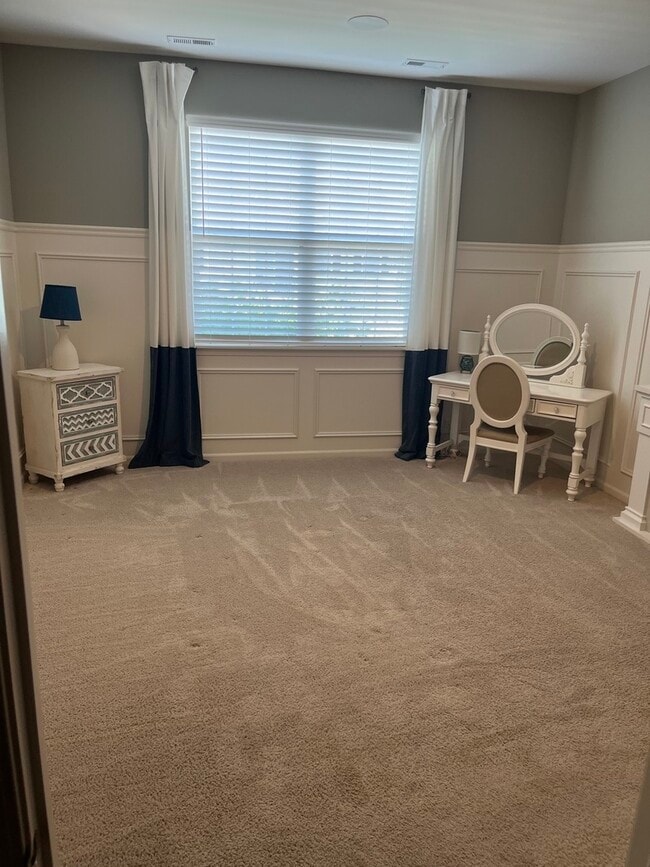 Photo - 1732 Southern Cir