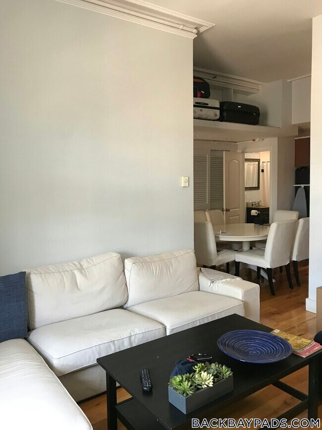 Photo - 113 Beacon St Unit 5F