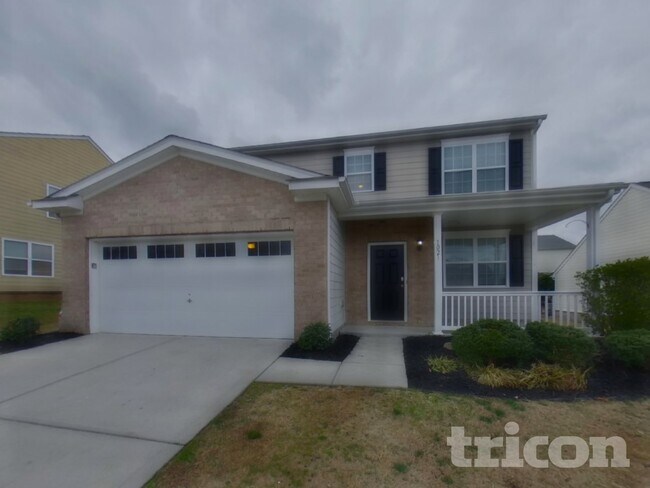 Photo - 1021 Skillbeck Rd