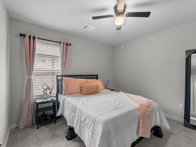 Photo - 11702 Glossy Oak Ln