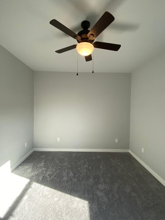 Photo - 7655 Ameswood Rd