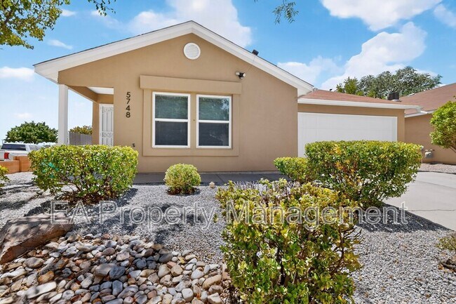 Photo - 5748 Pinon Flats Rd NW