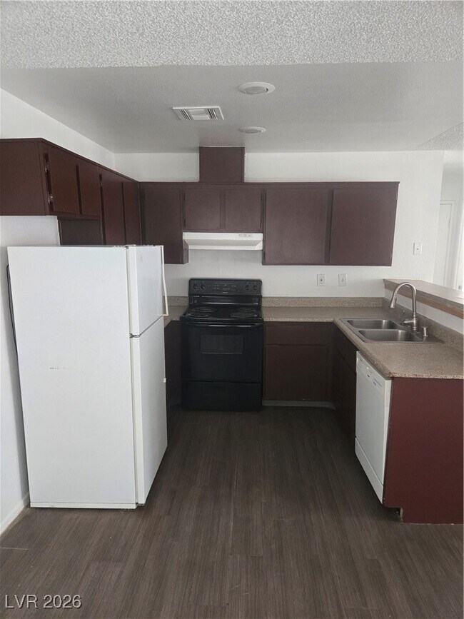 Photo - 1954 Nebula Dr