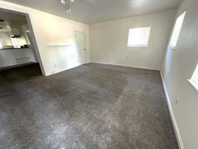 Photo - 1572 Warner St Unit Main House