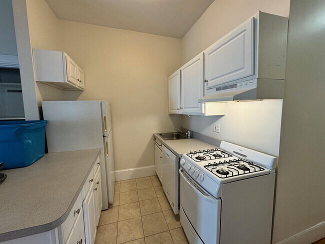 Building Photo - 863 Massachusetts Ave Unit 56 Rental