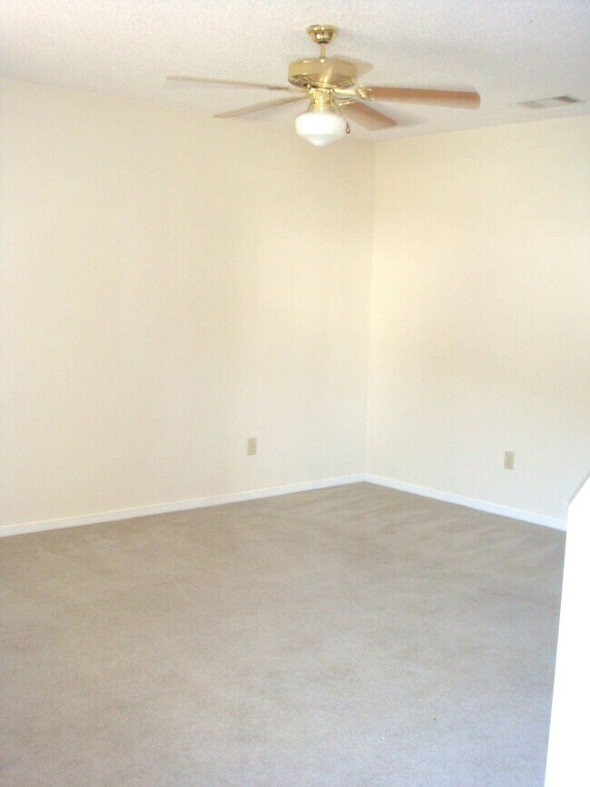 Photo - 1537 Woodard St Unidad A