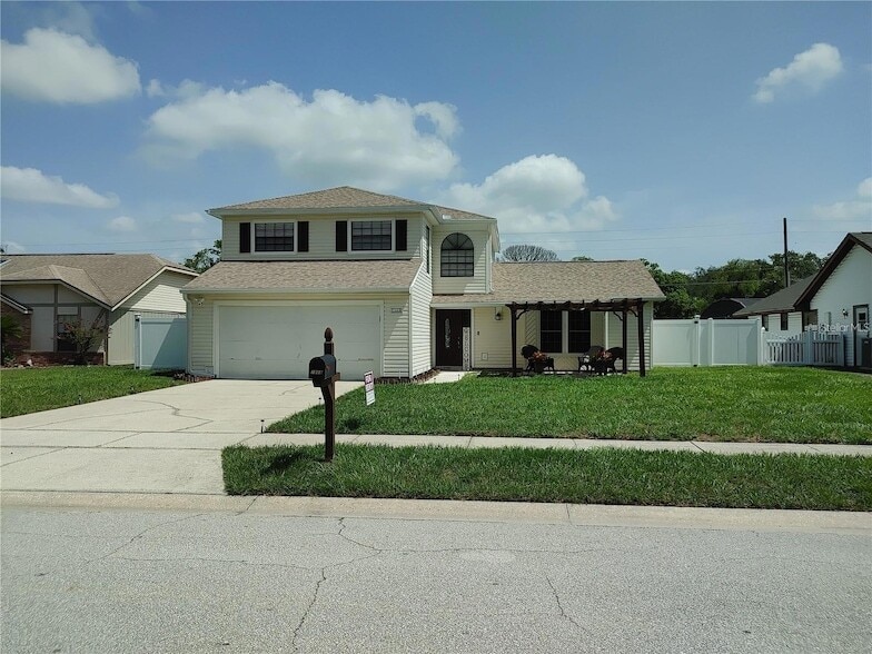 Photo - 1668 Spicewood Ln